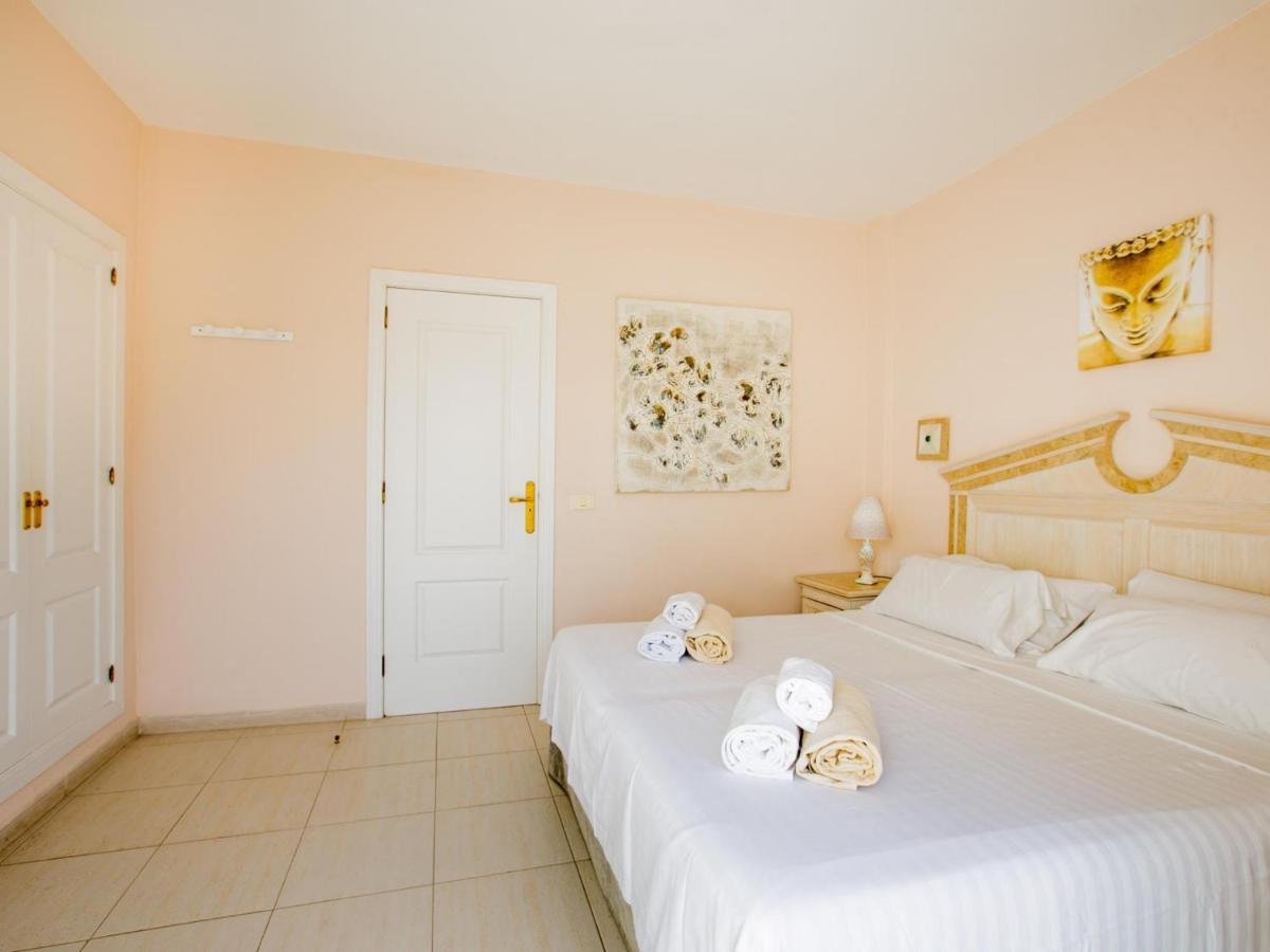 22 Golf Resort Beautiful And Comfy Лос-Крістіанос Екстер'єр фото